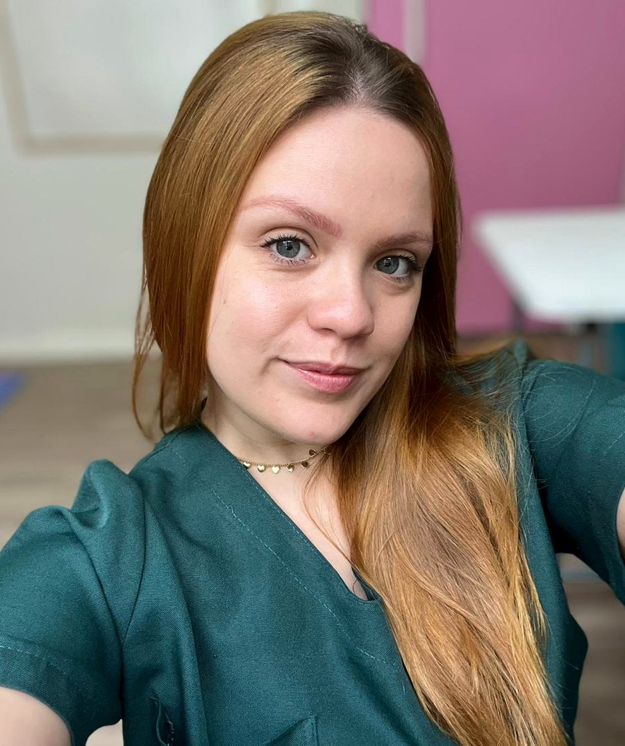 Isabela Calandrini, fisioterapeuta